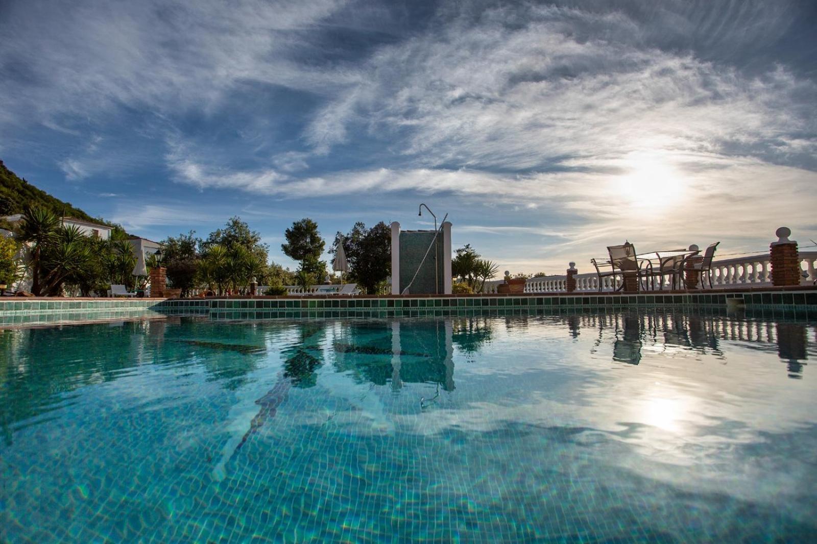 Kayenne Holiday Rentals Iznájar Buitenkant foto