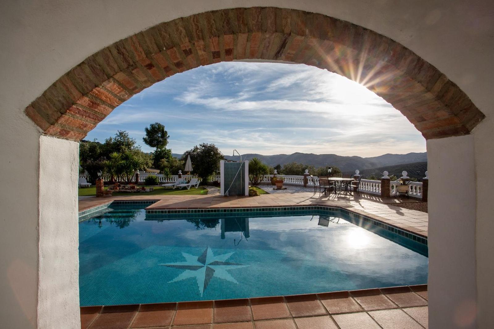 Kayenne Holiday Rentals Iznájar Buitenkant foto